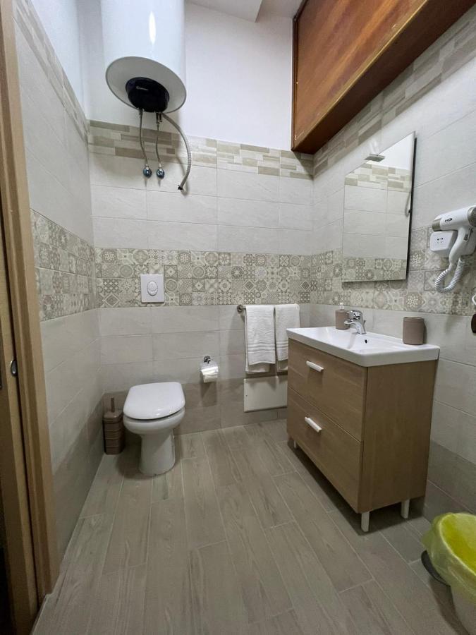 In Piazzetta Bed & Breakfast Napoli Eksteriør bilde