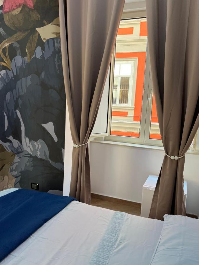 In Piazzetta Bed & Breakfast Napoli Eksteriør bilde